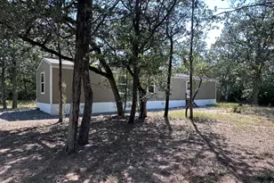 302 Lone Star Rd, Bastrop, TX 78602 - Photo 13