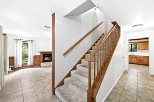 12113 Black Angus Dr, Austin, TX 78727 - Photo 9