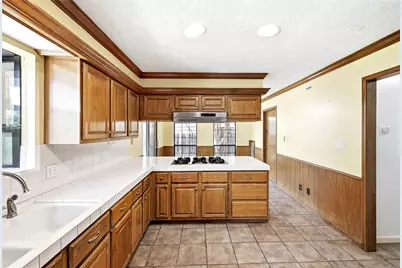12113 Black Angus Drive, Austin, TX 78727 - Photo 15