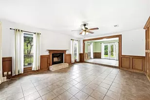 12113 Black Angus Dr, Austin, TX 78727 - Photo 11