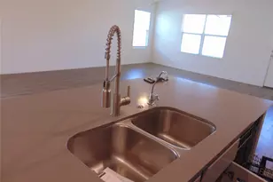 181 Crystal River Rd, Kyle, TX 78640 - Photo 7