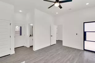 1106 Begonia Terrace, Austin, TX 78741 - Photo 9