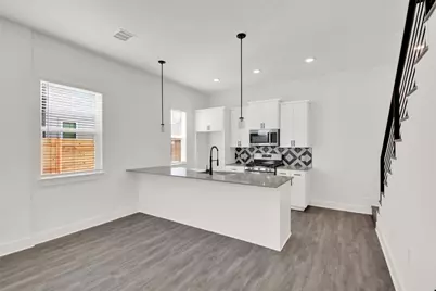 1106 Begonia Terrace #2, Austin, TX 78741 - Photo 11