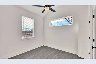 1106 Begonia Terrace #2, Austin, TX 78741 - Photo 27