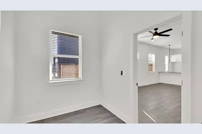 1106 Begonia Terrace #2, Austin, TX 78741 - Photo 17