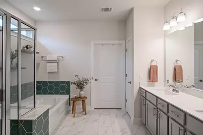 293 Barnhill Loop, Dripping Springs, TX 78620 - Photo 17