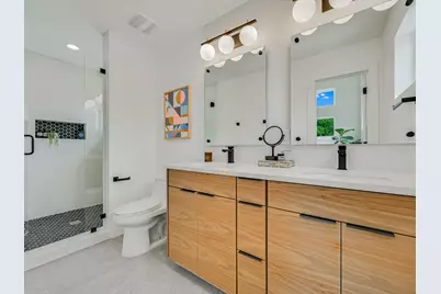 5603 Samuel Huston Avenue #1, Austin, TX 78721 - Photo 15