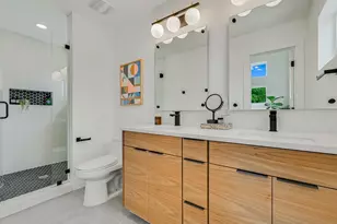 5603 Samuel Huston Ave, Austin, TX 78721 - Photo 15