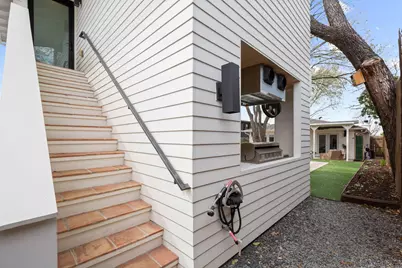 2109 Travis Heights Boulevard, Austin, TX 78704 - Photo 33