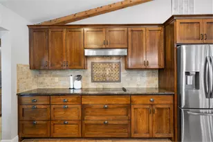 720 Circle G Ranch Rd, Dripping Springs, TX 78620 - Photo 13