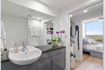 300 Bowie Street #1006, Austin, TX 78703 - Photo 15