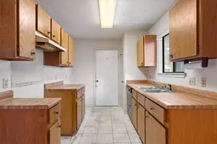 2614 Aylesbury Ln, Austin, TX 78745 - Photo 7