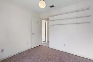 2614 Aylesbury Ln, Austin, TX 78745 - Photo 17