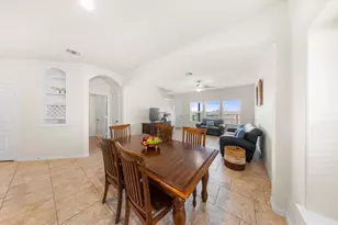 209 Shale Cir, Buda, TX 78610 - Photo 13