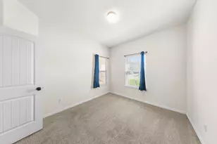 209 Shale Cir, Buda, TX 78610 - Photo 3