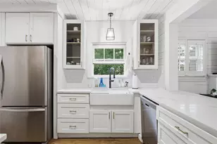 1707 Northwood Rd, Austin, TX 78703 - Photo 9