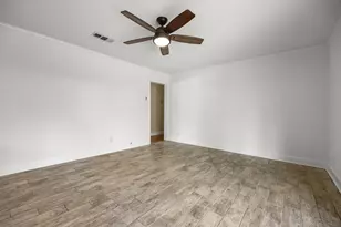 795 Vogel Dr, Lockhart, TX 78644 - Photo 15