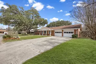 795 Vogel Dr, Lockhart, TX 78644 - Photo 3