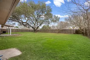 795 Vogel Dr, Lockhart, TX 78644 - Photo 33