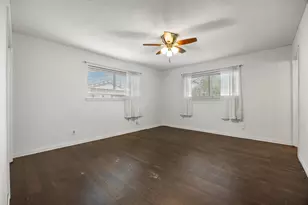 795 Vogel Dr, Lockhart, TX 78644 - Photo 17