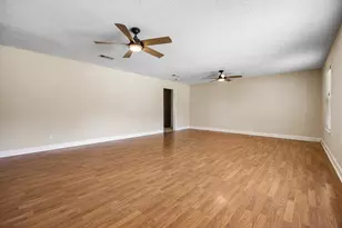 795 Vogel Dr, Lockhart, TX 78644 - Photo 5