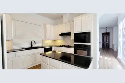 3907 Gaines Court, Austin, TX 78735 - Photo 7