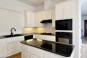 3907 Gaines Ct, Austin, TX 78735 - Photo 7