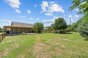 221 Chaparral Rd, Georgetown, TX 78628 - Photo 21