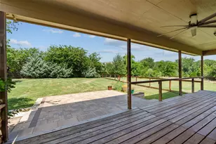 221 Chaparral Rd, Georgetown, TX 78628 - Photo 23