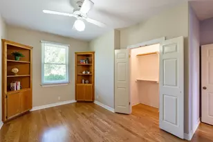 221 Chaparral Rd, Georgetown, TX 78628 - Photo 17