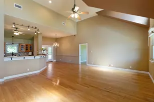 221 Chaparral Rd, Georgetown, TX 78628 - Photo 7