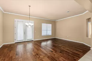 211 Whispering Wind Dr, Georgetown, TX 78633 - Photo 5