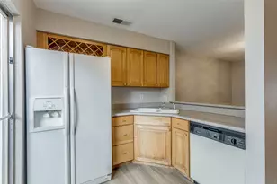 1908 Wagon Gap Dr, Round Rock, TX 78681 - Photo 5
