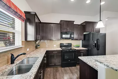 808 Walnut Canyon Boulevard, Pflugerville, TX 78660 - Photo 9