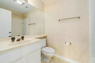 1404 Norwalk Ln, Austin, TX 78703 - Photo 15