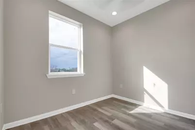 4913 Single Shot #B Circle, Austin, TX 78723 - Photo 17