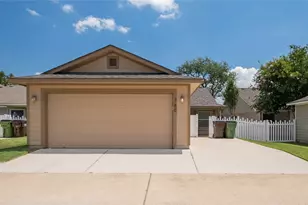 760 Gabriel Mills Dr, Round Rock, TX 78664 - Photo 33