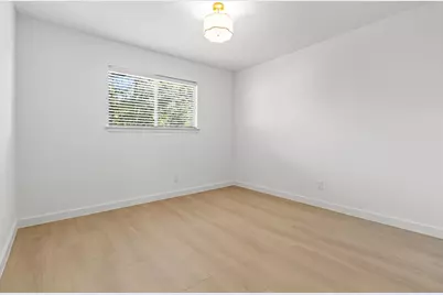 11131 Henge Drive, Austin, TX 78759 - Photo 17