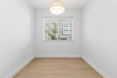 11131 Henge Drive, Austin, TX 78759 - Photo 13