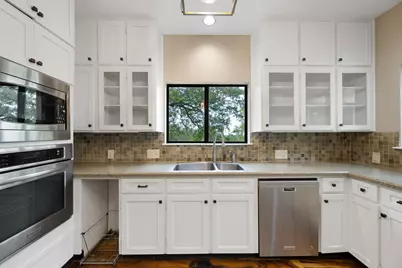 330 County Road 166, Georgetown, TX 78626 - Photo 11