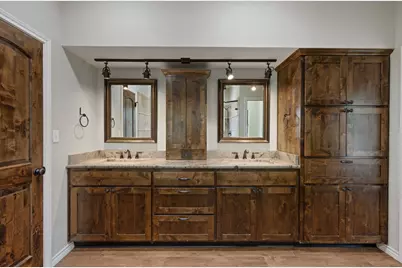 330 County Road 166, Georgetown, TX 78626 - Photo 15