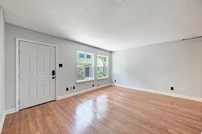 2124 Burton Drive #136, Austin, TX 78741 - Photo 5