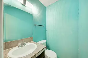 2124 Burton Dr, Austin, TX 78741 - Photo 15