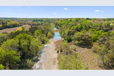 12130 Fitzhugh Place, Dripping Springs, TX 78620 - Photo 11