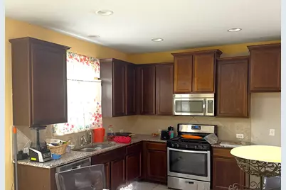 587 Twisted Oaks Lane, Buda, TX 78610 - Photo 5