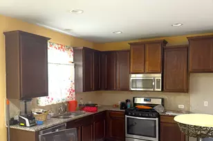 587 Twisted Oaks Ln, Buda, TX 78610 - Photo 5