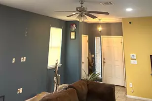 587 Twisted Oaks Ln, Buda, TX 78610 - Photo 3