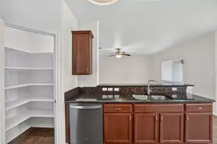 351 Foster Ln, Jarrell, TX 76537 - Photo 15