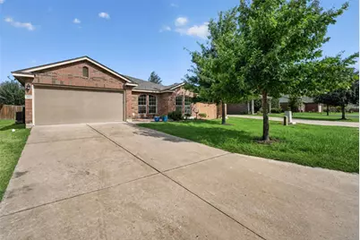 351 Foster Lane, Jarrell, TX 76537 - Photo 3
