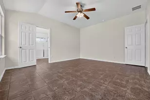 351 Foster Ln, Jarrell, TX 76537 - Photo 19